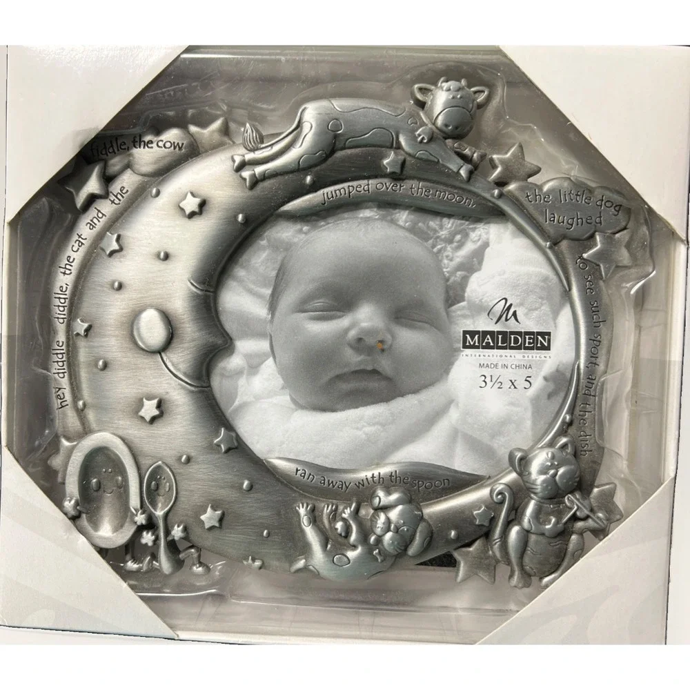 The Cow Jumped Over The Moon Pewter Frame Photo Size 3.5
